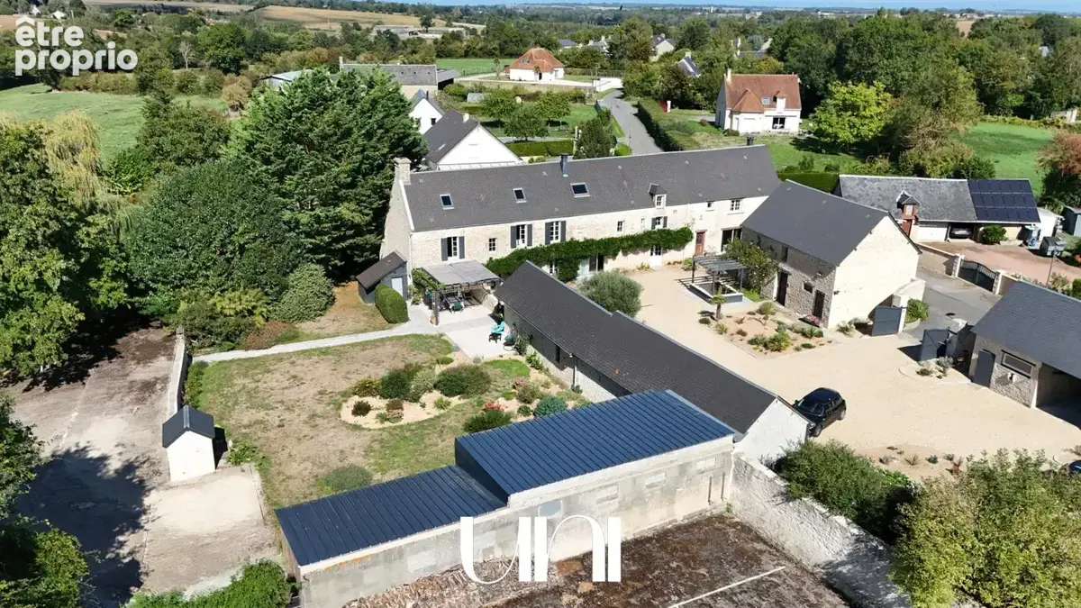 Corps de ferme 10 pièces de 339m² avec dépendances - Nonant - photo 13