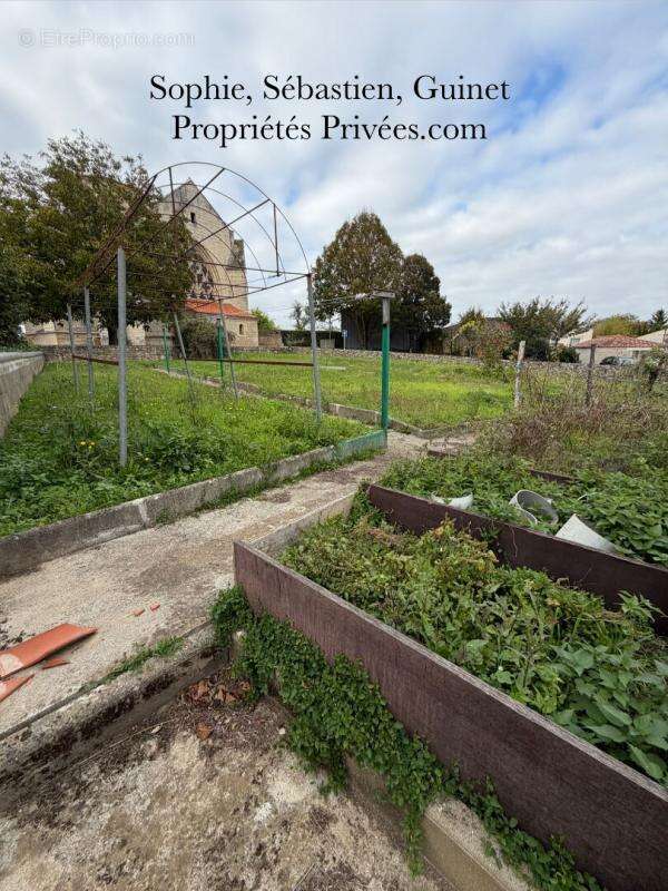 Maison à SAINT-AUBIN-LA-PLAINE