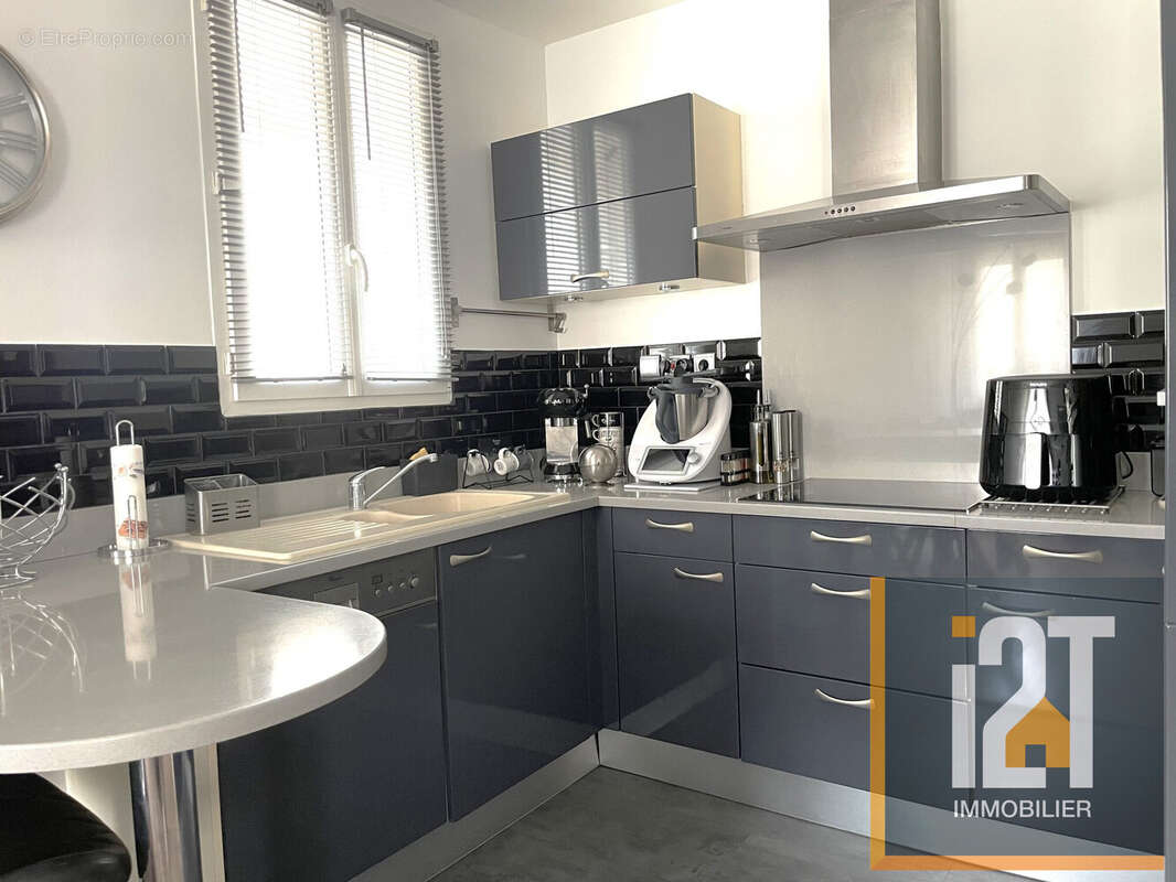 Maison à MARGUERITTES