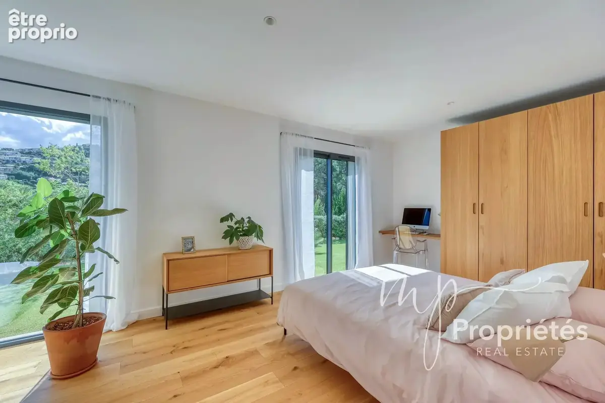À VENDRE – Cavalaire-sur-Mer – Villa contemporaine avec vue mer 4 suites et prestations haut de gamme - photo 38