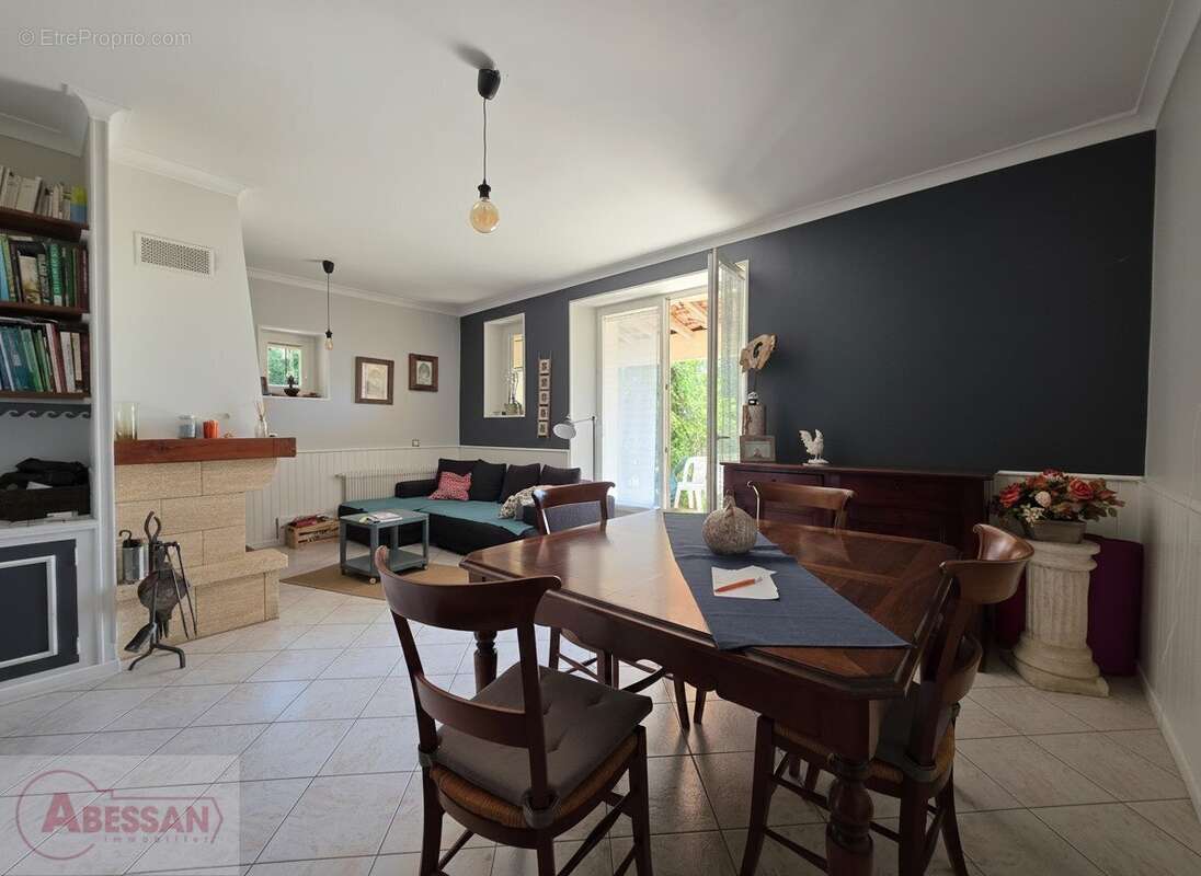Saint-Christol-lès-Alès  Vue dominante, calme absolu et plus de 3 300 m² de terrain - photo 4