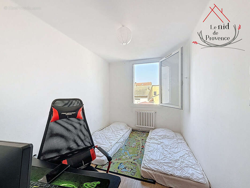 Appartement à SORGUES