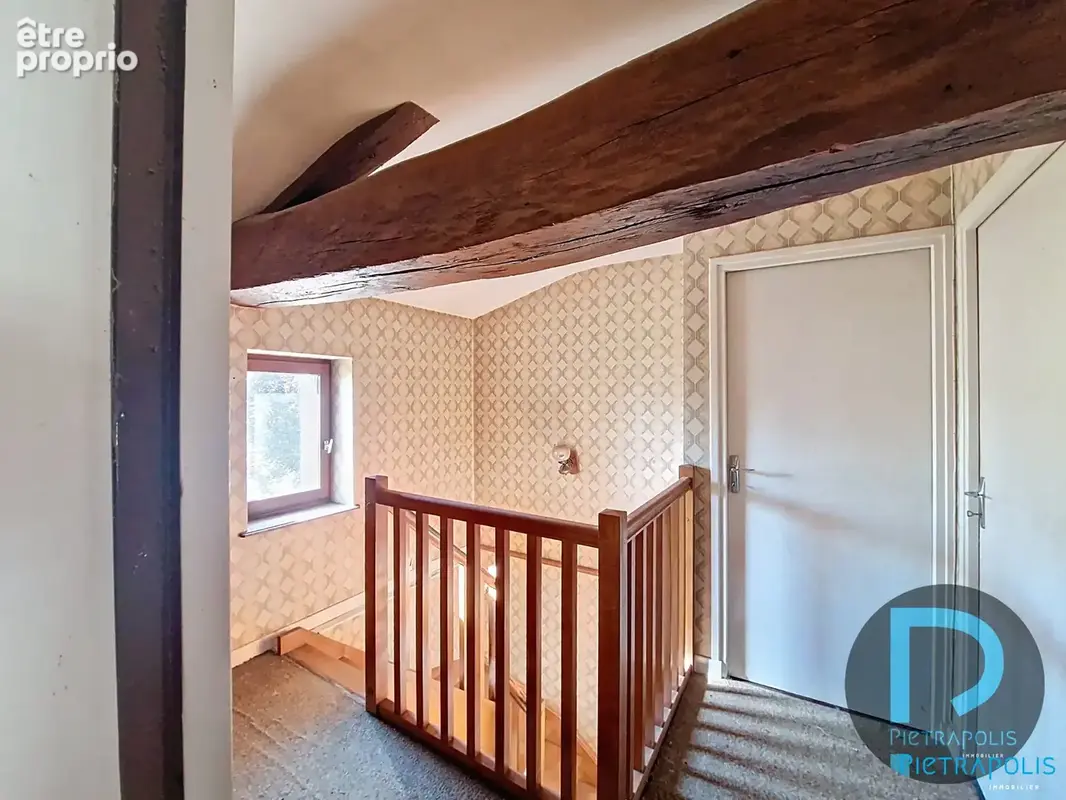 Maison 193 m² à Villars-Les-Dombes  - photo 8