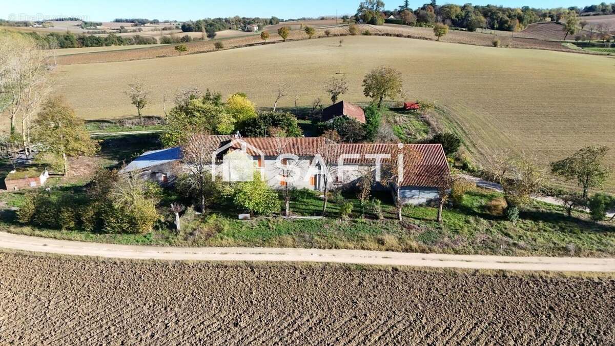 Photo 2 - Maison à NERAC