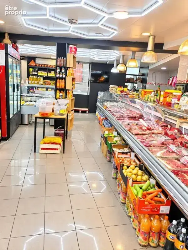 Commerce à CORBEIL-ESSONNES