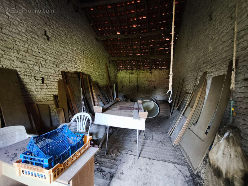 Maison à MAUZE-SUR-LE-MIGNON