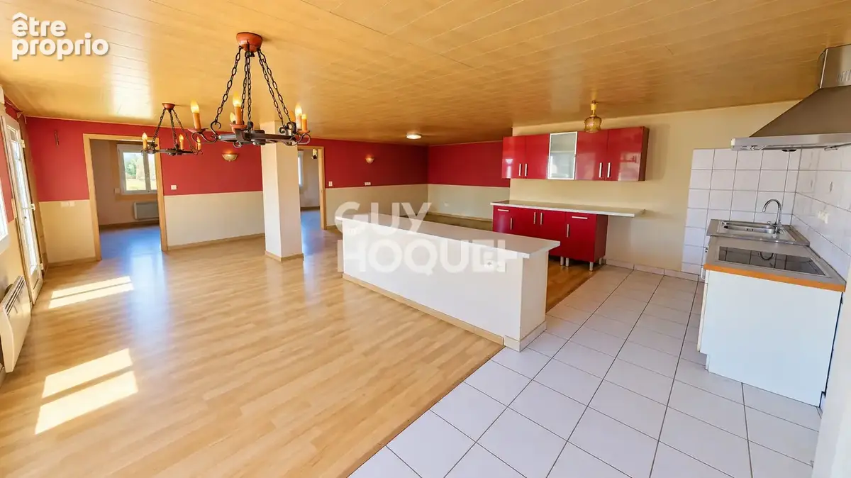 Ensemble immobilier avec habitation, hangars et terrain de 26,13 ares - photo 3