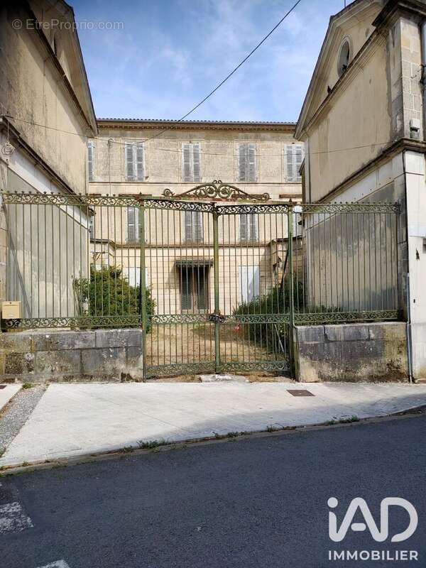 Photo 1 - Maison à MATHA