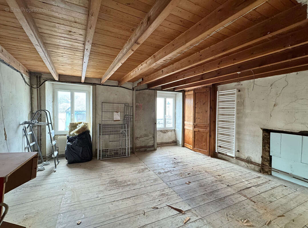 Appartement à BRICQUEBEC