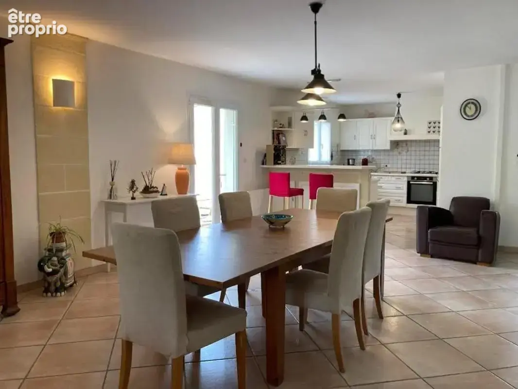Rare propriété avec piscine intérieure! - photo 3