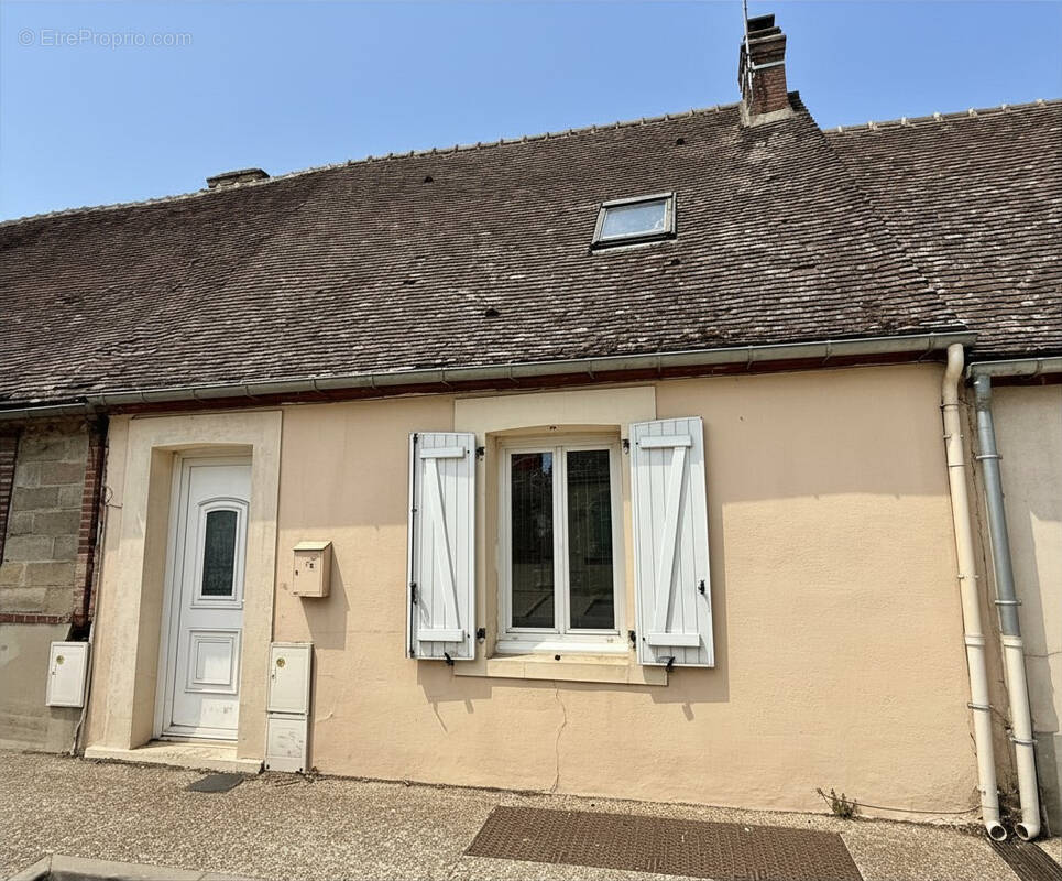 Maison à DIGNY