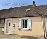 Maison à DIGNY