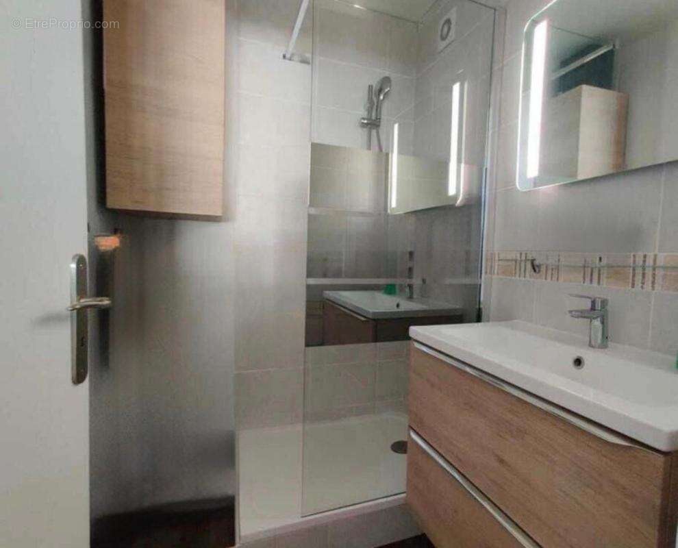 Appartement à AUBERGENVILLE