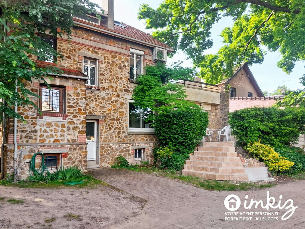 Maison 7 pièces maison de charme sur terrain arbor - photo 2