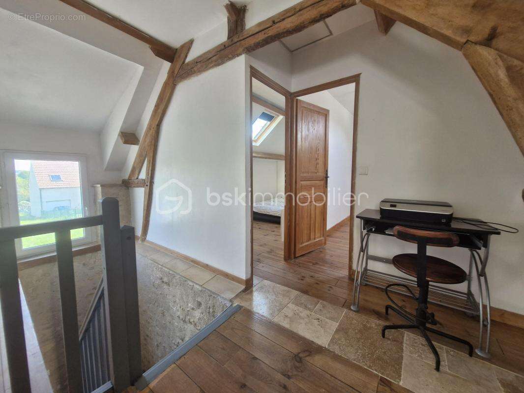 Charmante maison en pierres avec terrasse et jardin - photo 7