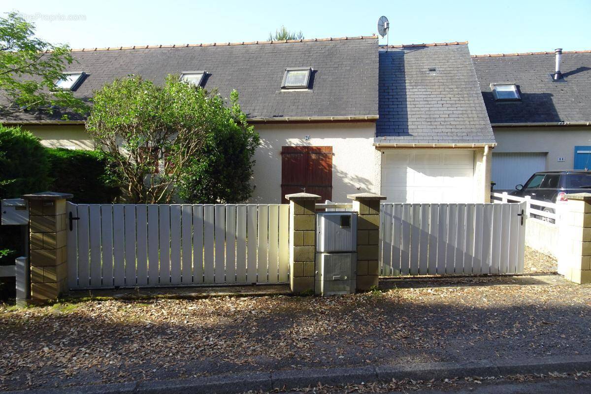Photo 1 - Maison à LA TURBALLE