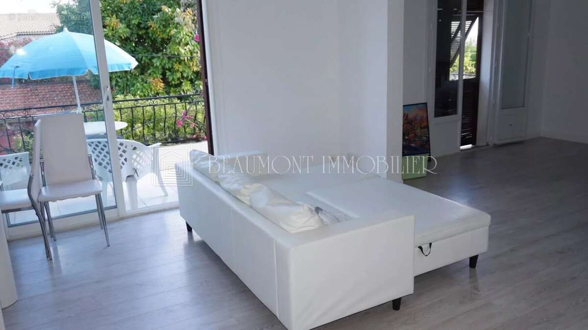 Maison à CAGNES-SUR-MER