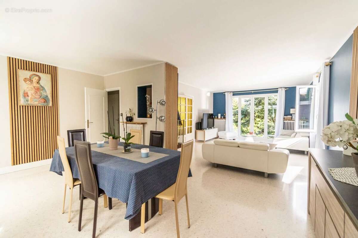 Maison à SAINT-BRICE-SOUS-FORET