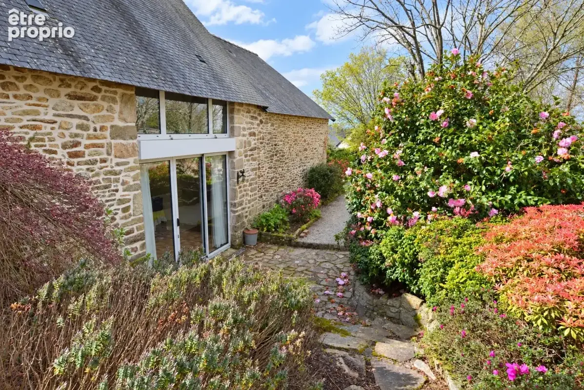 Longère en pierre de 194 m² avec jardin paysager – Landévant, Morbihan Sud - photo 22