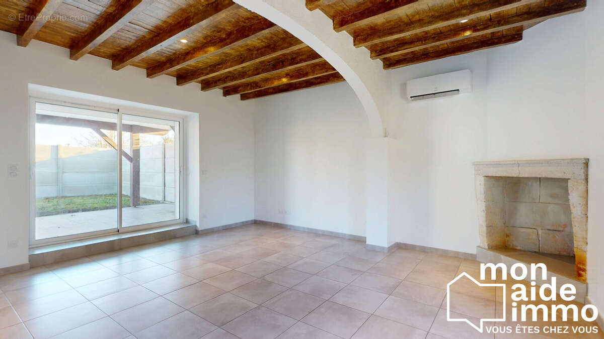 Maison à FARGUES-SAINT-HILAIRE