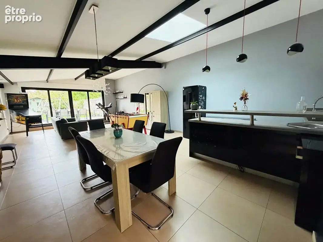 Maison de 205 m² entièrement rénovée- 5 chambres- bureau-patio-jardin ? Quesnoy-sur-Deûle - photo 6