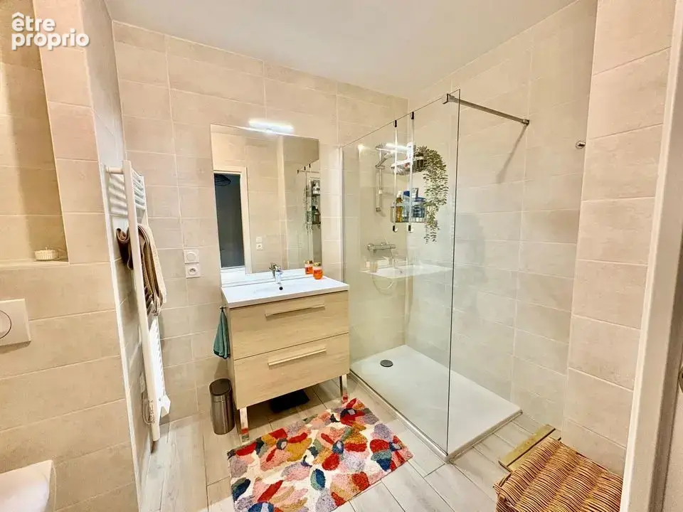 Grand t2 60 m² avec jardin privatif, terrasse, garage et cave - photo 7