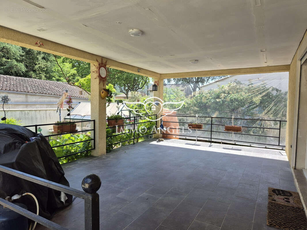 Maison à SAINT-HIPPOLYTE-DU-FORT