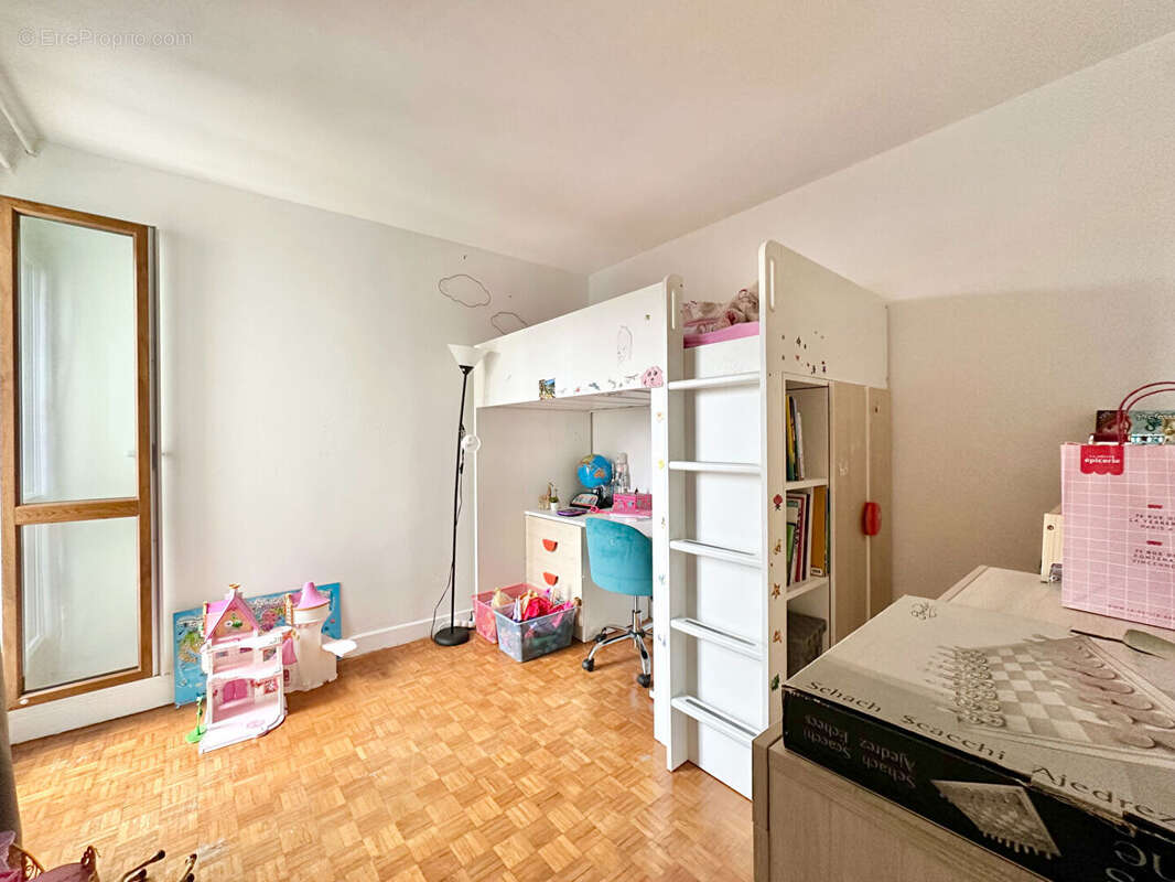 Appartement à FONTENAY-SOUS-BOIS