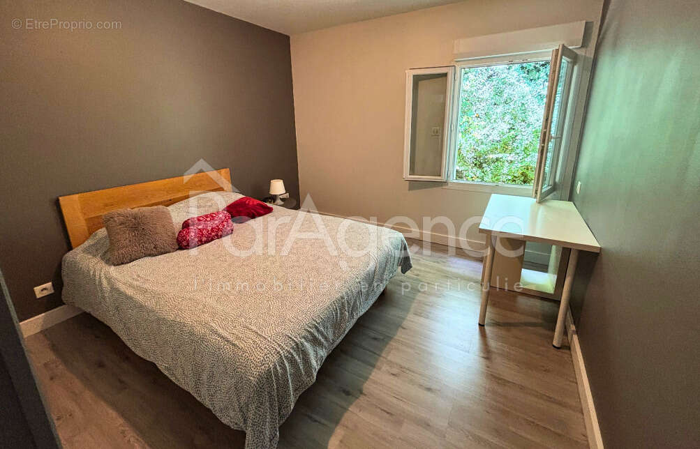 Maison à CHAILLEVETTE