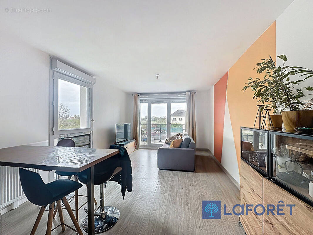Appartement à EGLY