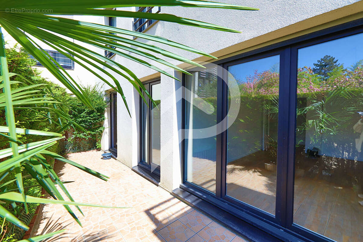 Appartement à RUEIL-MALMAISON