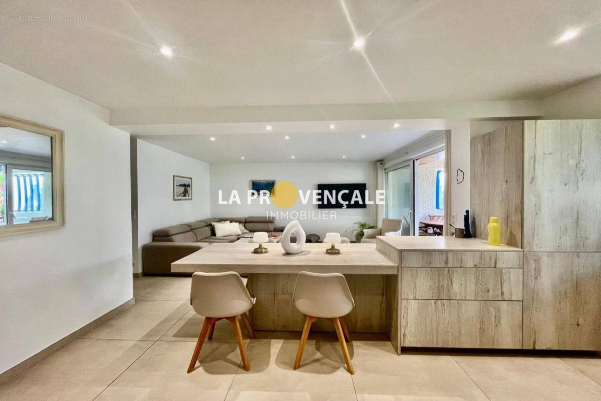 Appartement à CASSIS