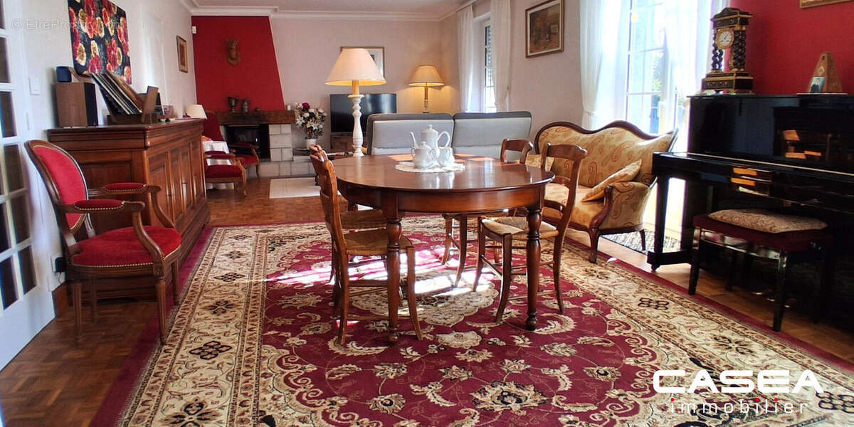 Maison à PLONEOUR-LANVERN