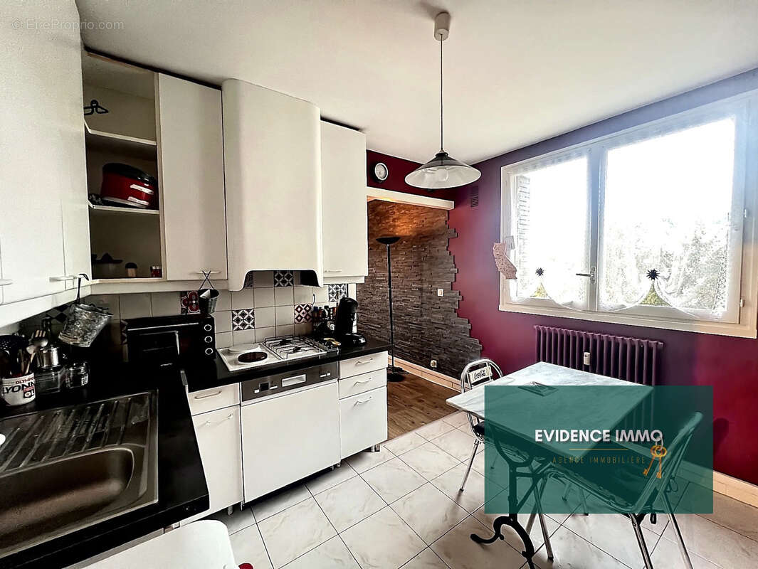 Appartement à BOURGOIN-JALLIEU
