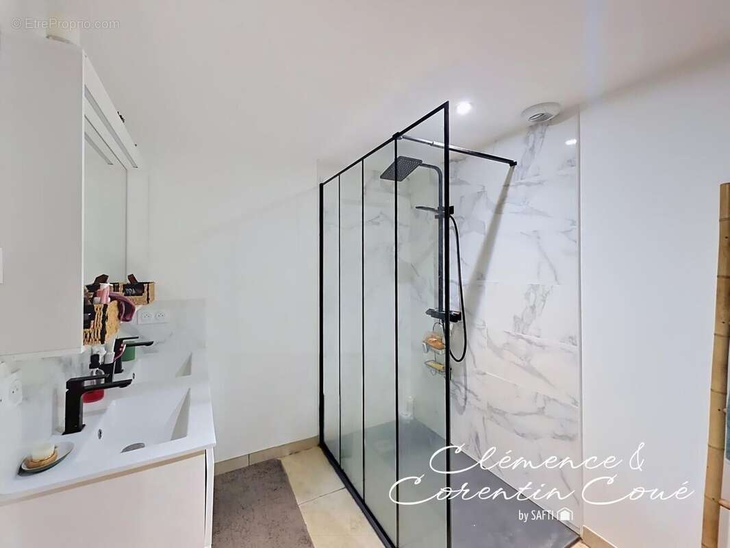 Maison 136 m² à Challain-La-Potherie  - photo 5