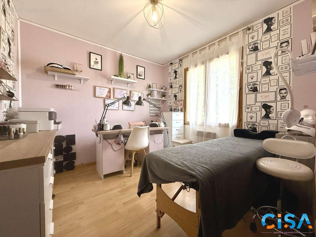 Maison 125 m² à Chambly  - photo 5
