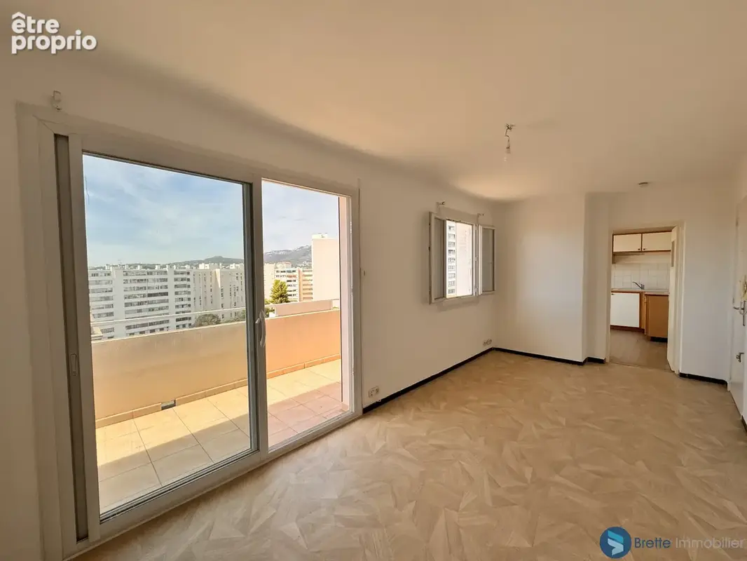 Toulon   claret   t2 41 m2   dernier étage   terrasse 15 m2   vue dégagée - photo 5
