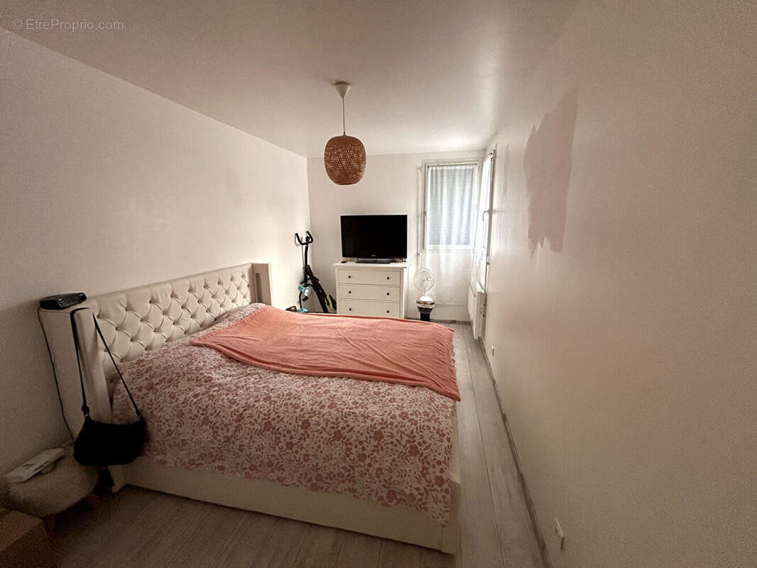 Maison à VAL-DE-REUIL