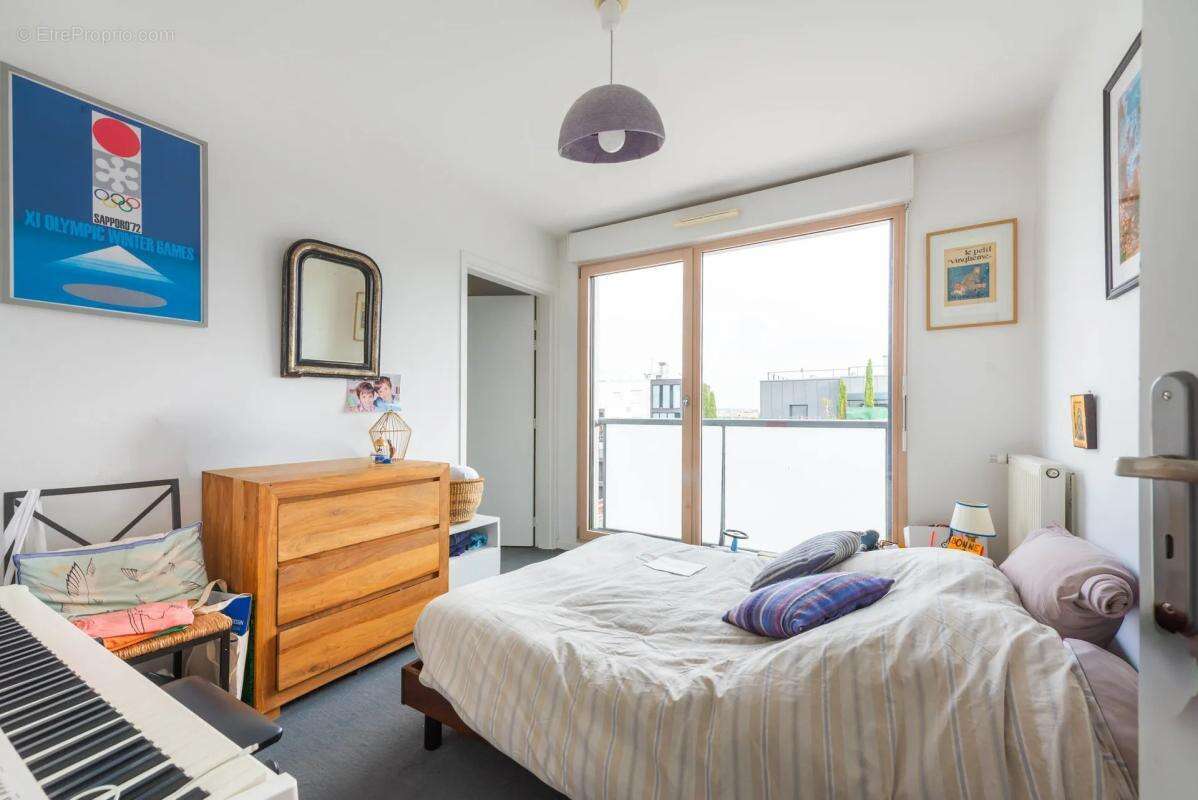 Appartement à COLOMBES