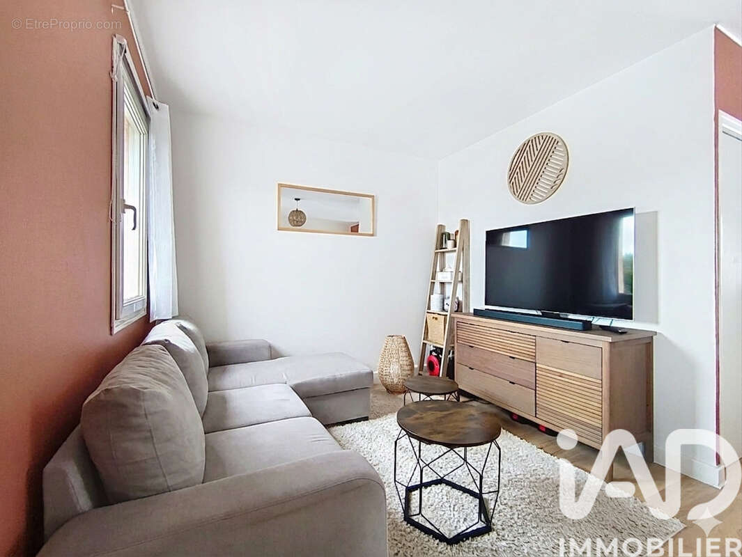 Photo 2 - Appartement à BELLEVILLE