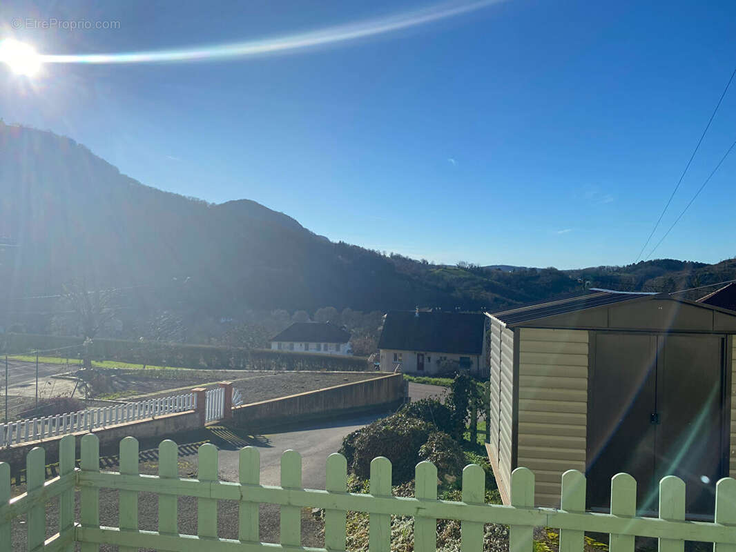 Appartement en rez de chaussée sur les hauteurs de Salins -Les-Bains - photo 14