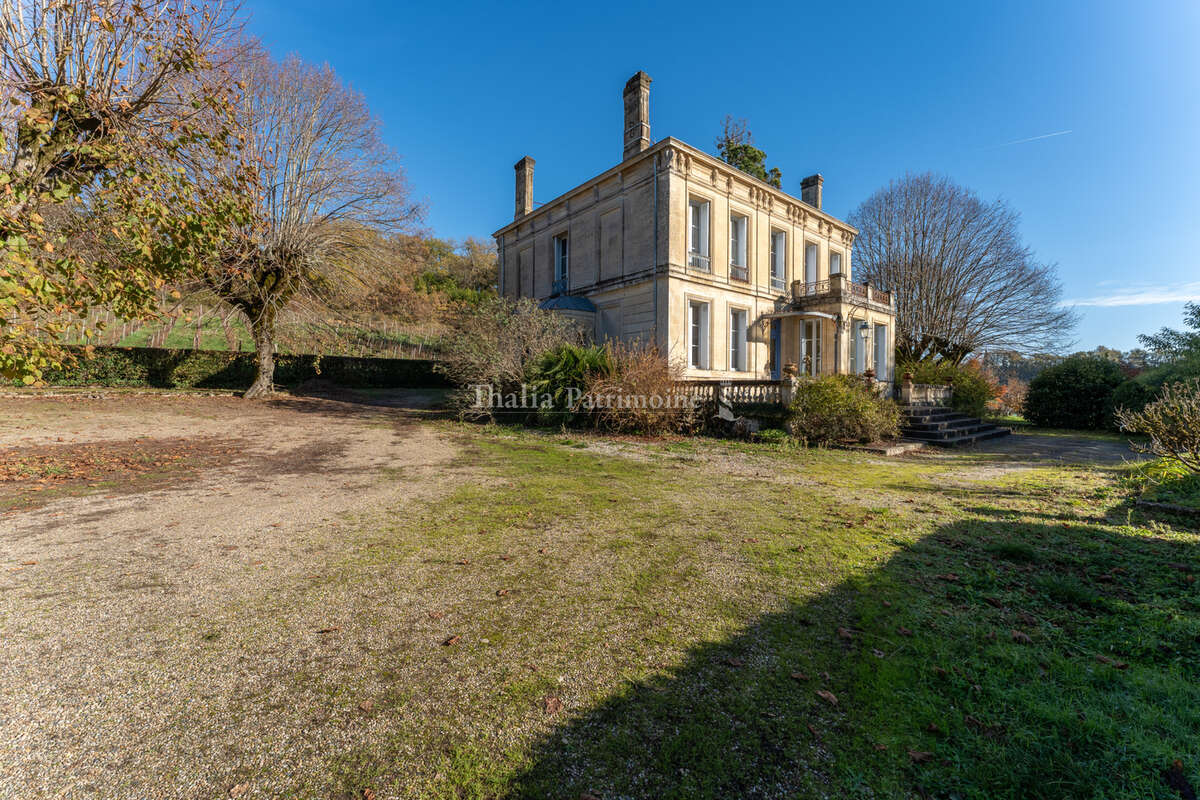 Maison à LESTIAC-SUR-GARONNE
