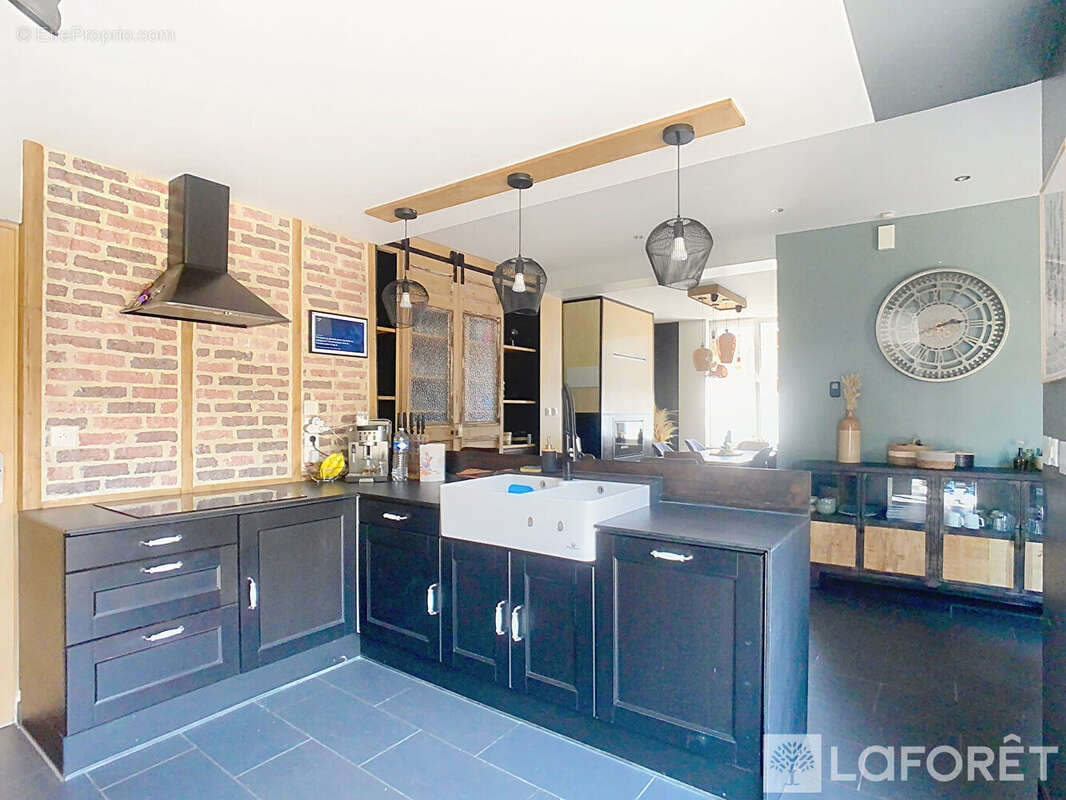 Maison à SAINT-JANS-CAPPEL