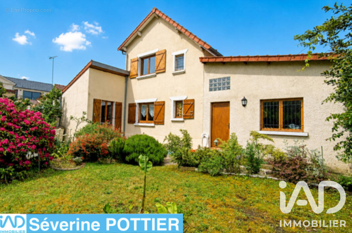 Photo 1 - Maison à VIRY-CHATILLON