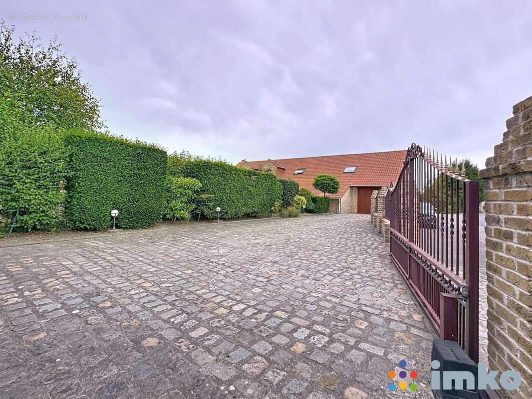 Maison à TETEGHEM