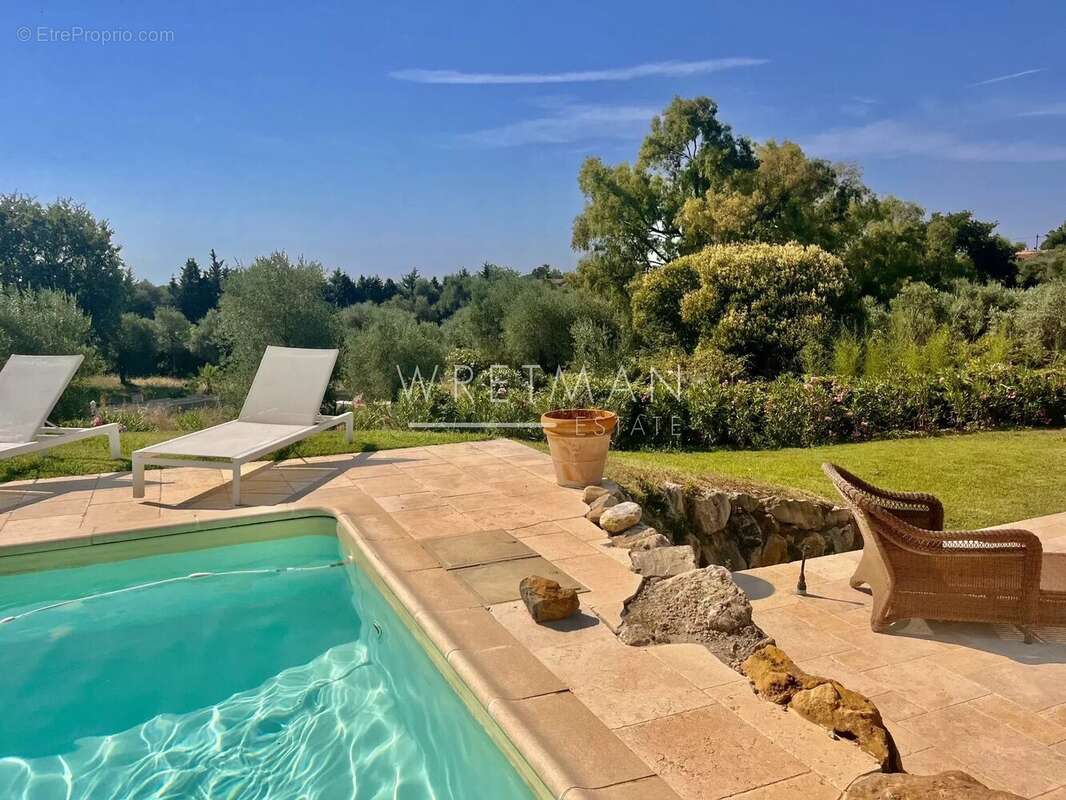 Maison avec vue panoramique et piscine - Opio - photo 14
