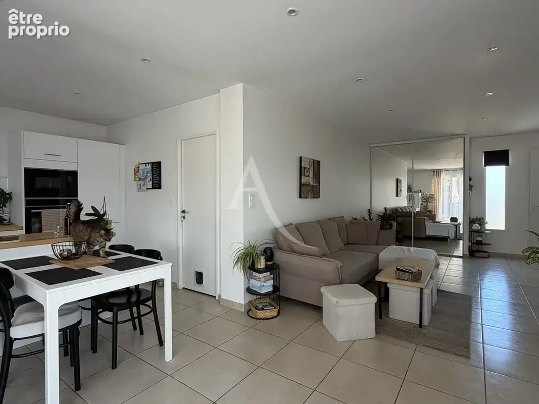 Belle maison de 2022, plain-pied avec jardin, garage et stationnement - Cournontérral - photo 3
