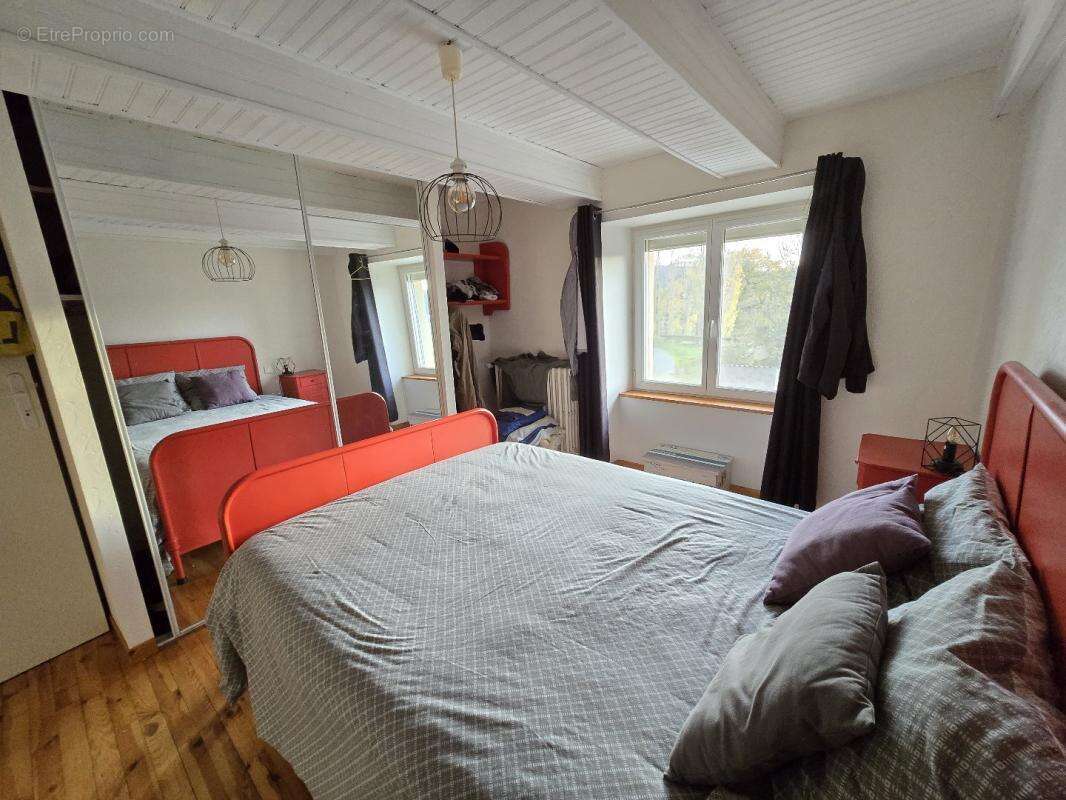 Maison à SALMIECH
