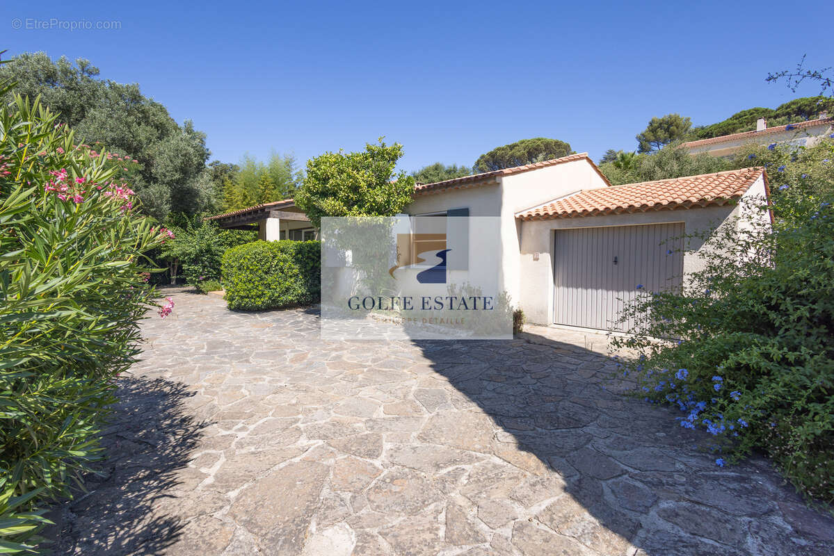 Maison à LA CROIX-VALMER