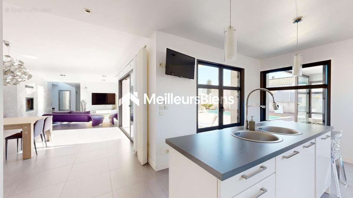 Maison à LE SOLER